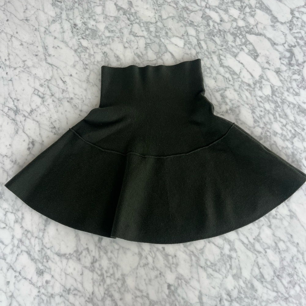 Zara Elegant Green Knit Women's Mini Skirt